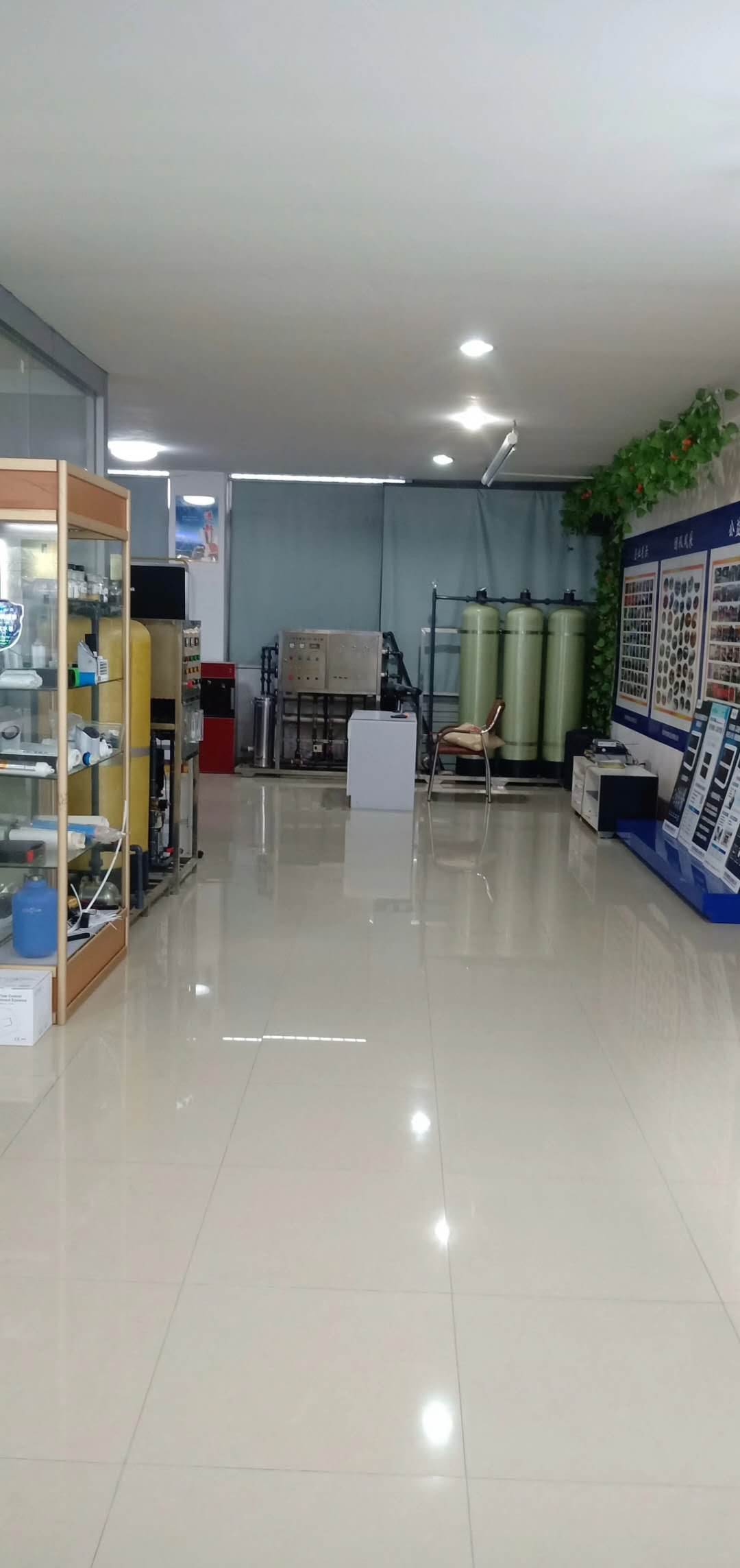 湖南灶燃气,热水器,烟机,电热水器,消毒柜,环保灶,亿翔龙集团，湖南厨具,厨房用品